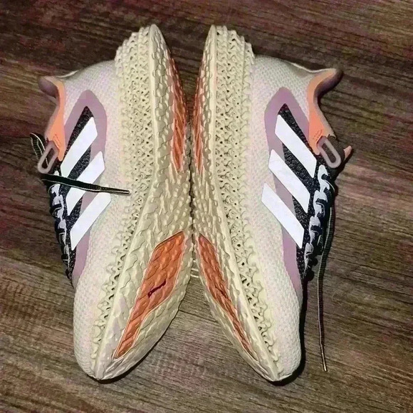 Women’s Adidas  4DFWD 2 Grey Beam Orange GX9269 womens size 7.5 - Picture 5 of 6